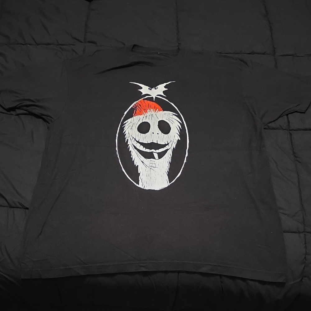 Disney Black and Red Short Sleeve Tee